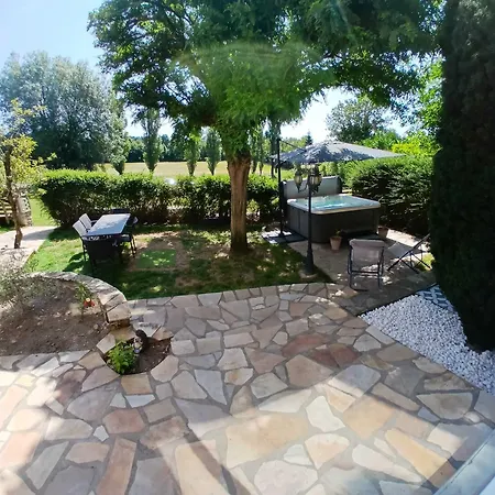 L'aurigast Bed & Breakfast Auriac-Lagast