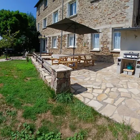 L'aurigast Couette-café Auriac-Lagast